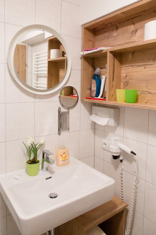 Haidegger Appartements Инсбрук Экстерьер фото